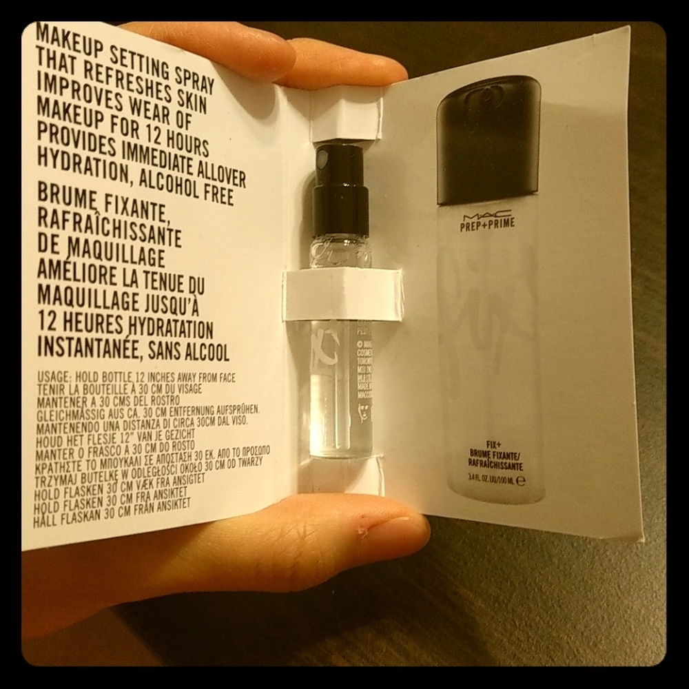 MAC setting spray - new sample